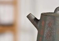 《井欄》中國井欄紫砂壺工藝美術師正品宜興手工茶壺段泥外部粉綠泥壺