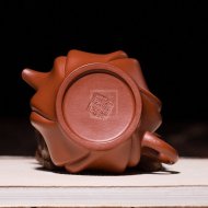 《風卷葵》宜興風卷葵紫砂壺名家助理工藝美術師精品蔣華福老師手工大紅袍子冶石瓢壺