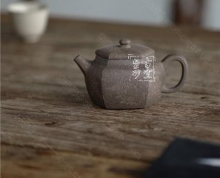 《玉珍六方》 《玉珍六方》