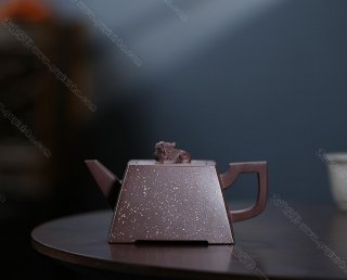 四方瑞獸 四方瑞獸