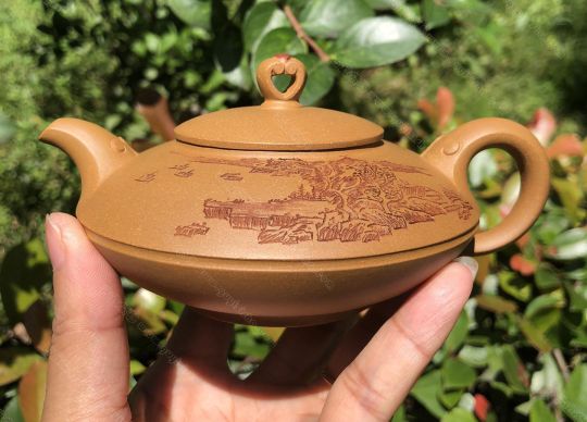 稱心如意；金葵段泥220CC