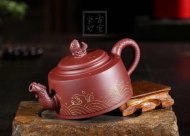 《魚躍龍門》宜興紫砂壺高級(jí)工藝美術(shù)師手工禮品茶具底槽青