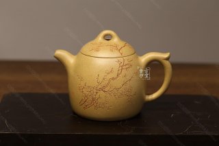 《梅花秦權》 《梅花秦權》