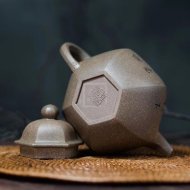 《六方掇球》宜興紫砂壺研究員級高級工藝美術師純手工青段掇球泡茶壺茶壺茶具