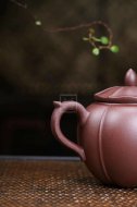 《荷趣》宜興紫砂壺助理工藝美術(shù)師手工茶壺茶具紫泥