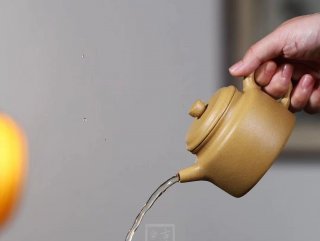 《德鐘》 《德鐘》