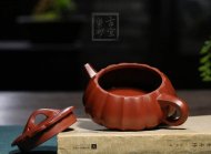 《筋紋扁石瓢壺》宜興紫砂壺助理工藝美術師純手工大紅袍泡茶壺茶具石瓢套裝