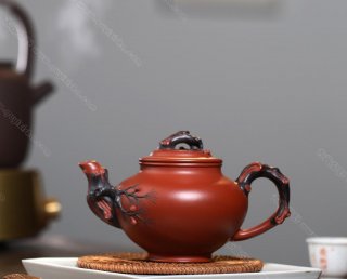 松針報(bào)春 松針報(bào)春