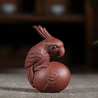 《英明神武紫砂擺件》宜興工紫砂壺家藏紫砂 《英明神武紫砂擺件》宜興工紫砂壺家藏紫砂