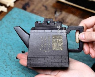 《長城壺》 《長城壺》