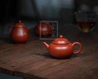 《水平》 《水平》