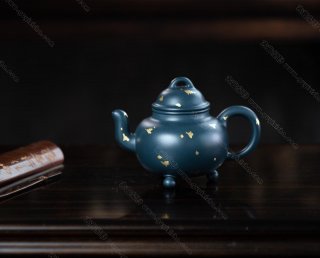 全手工三足玉鼎 全手工三足玉鼎