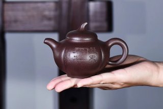 《金瓜》宜興紫砂壺名家全手工正品茶壺茶具紅砂紫泥 《金瓜》宜興紫砂壺名家全手工正品茶壺茶具紅砂紫泥