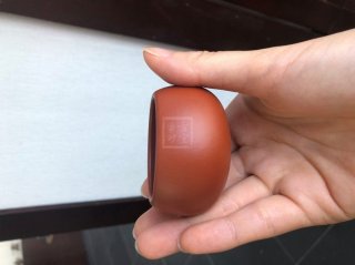 《品茗杯》宜興純手工朱泥茶壺紫砂茶具 《品茗杯》宜興純手工朱泥茶壺紫砂茶具