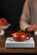 《扁西施》紫砂壺宜興實(shí)力派名家手工小煤窯朱泥西施泡茶壺茶壺
