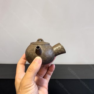 側(cè)把壺 側(cè)把壺